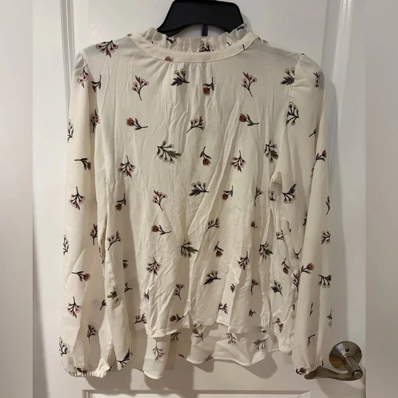 Loft Meadow Ruffle Mixed Media Blouse, Size XS, Regular - Picture 3 of 6